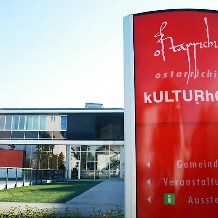 Inn Zur Linde 3*